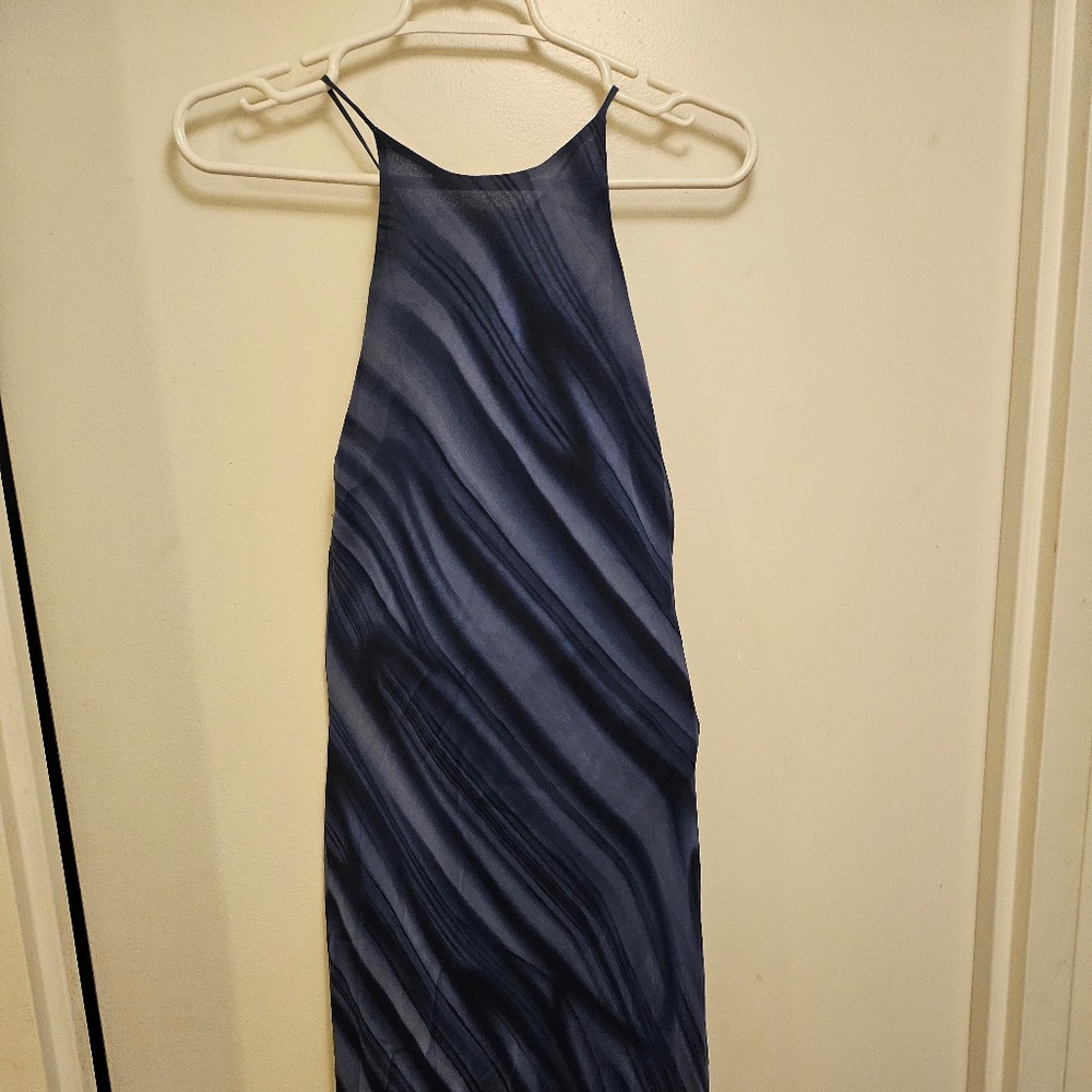 Laundry by Shelli Segal long silk cocktail dress
